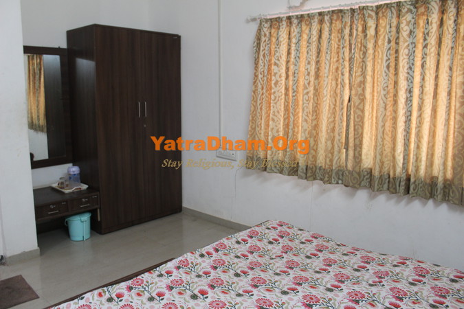 Khadayata Bhavan Nadiad 2 Bed AC Room
