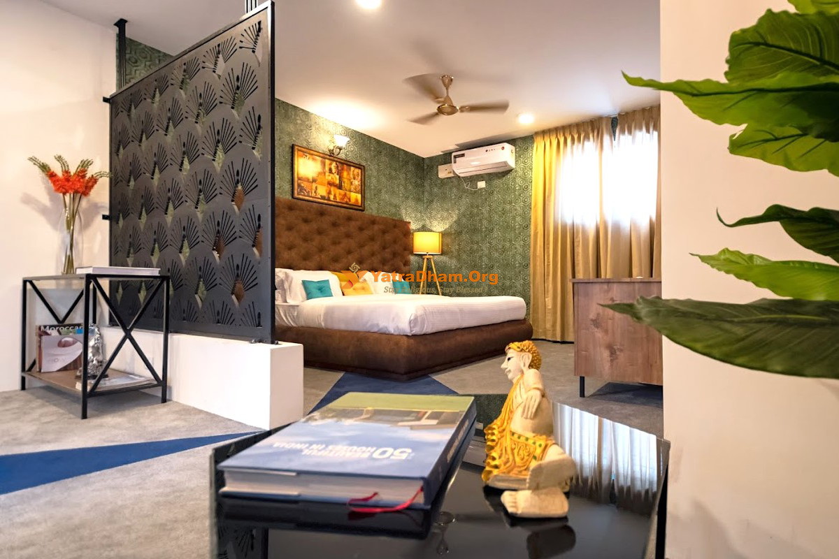 Bellur Cross (Nagamangala - Near Adichunchanagiri)Hotel JM Residency 2 Bed Suite AC Room View