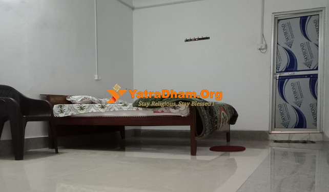 Ayodhya Shri Bhakti Ashram Room View 4