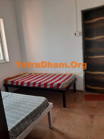 Pandharpur Bhor Taluka Dharamshala Vithhal Rukmini Mandir Room View2