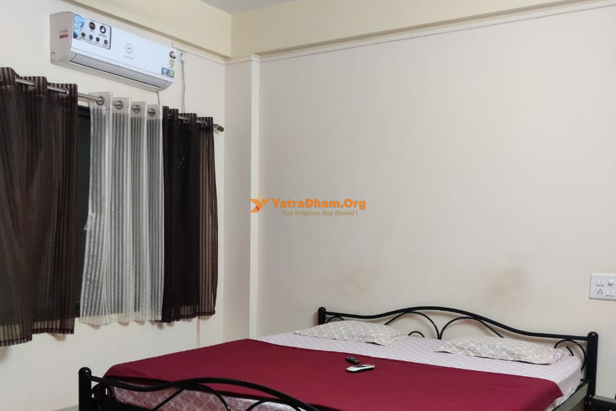 Center Point Residency Ganpatipule 2 Bed Room