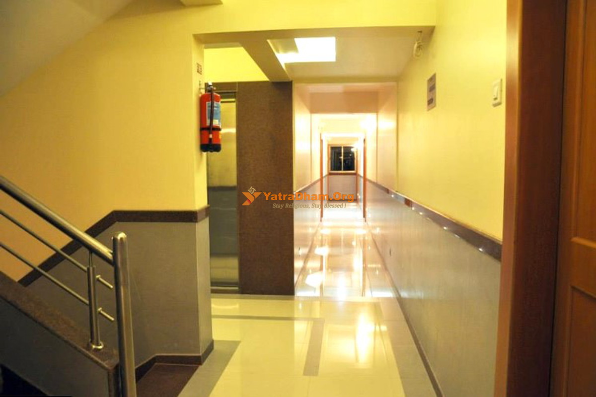 Hotel Aryaa Regency Ozar (Pune) Lobby