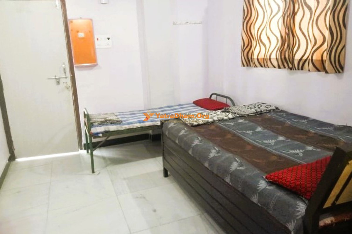 Shri Ganesh Bhaktnivas Siddhatek 2 Bed Room