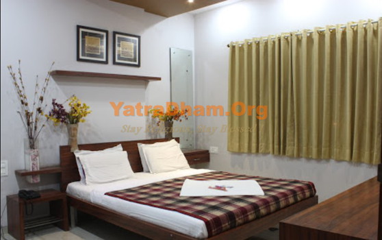  Hotel Dhanshree Aurangabad 2 Bed Room