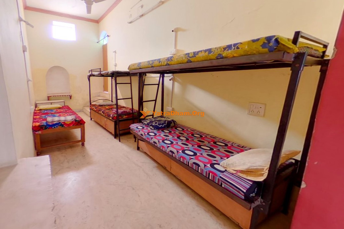 Bundi Raj Mahal Guest House Dormitory Hall View