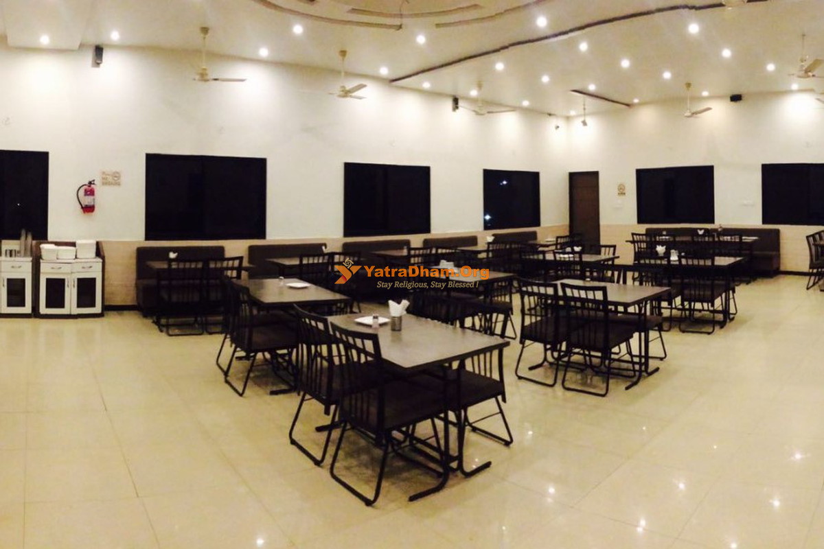 Hotel Safari Lodge Chimur Restaurant