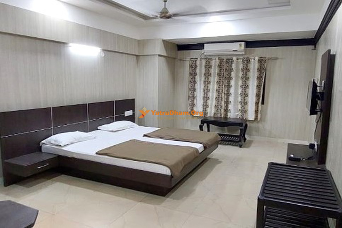 Harihar Sri Siddeshwara Deluxe Lodge 2 Bed Room