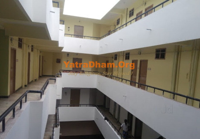 Shanmuga lodge Tirunelveli Lobby