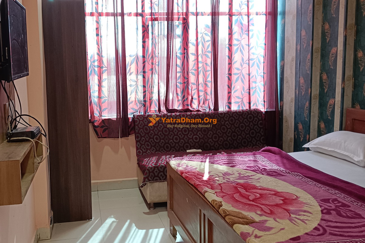 Chitrakoot Shivhare Palace 2 Bed Room View