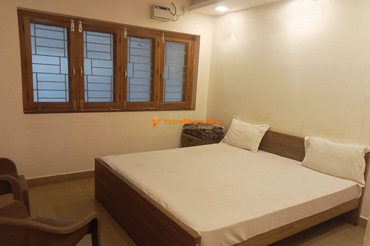 Srirangam Bangur Dharamshala (Near Temple) 2 Bed Room View