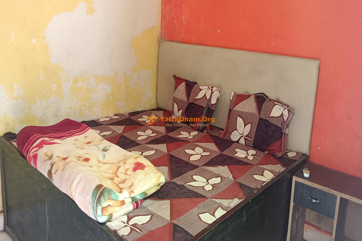 Shri Surendra Bhawan Chitrakoot Room View