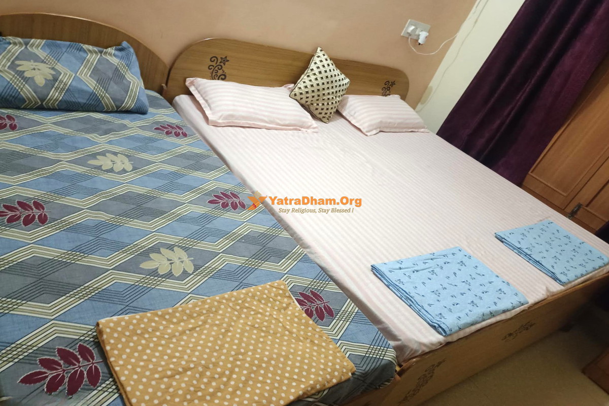 Ayodhya Anant Paying Guest House Room View