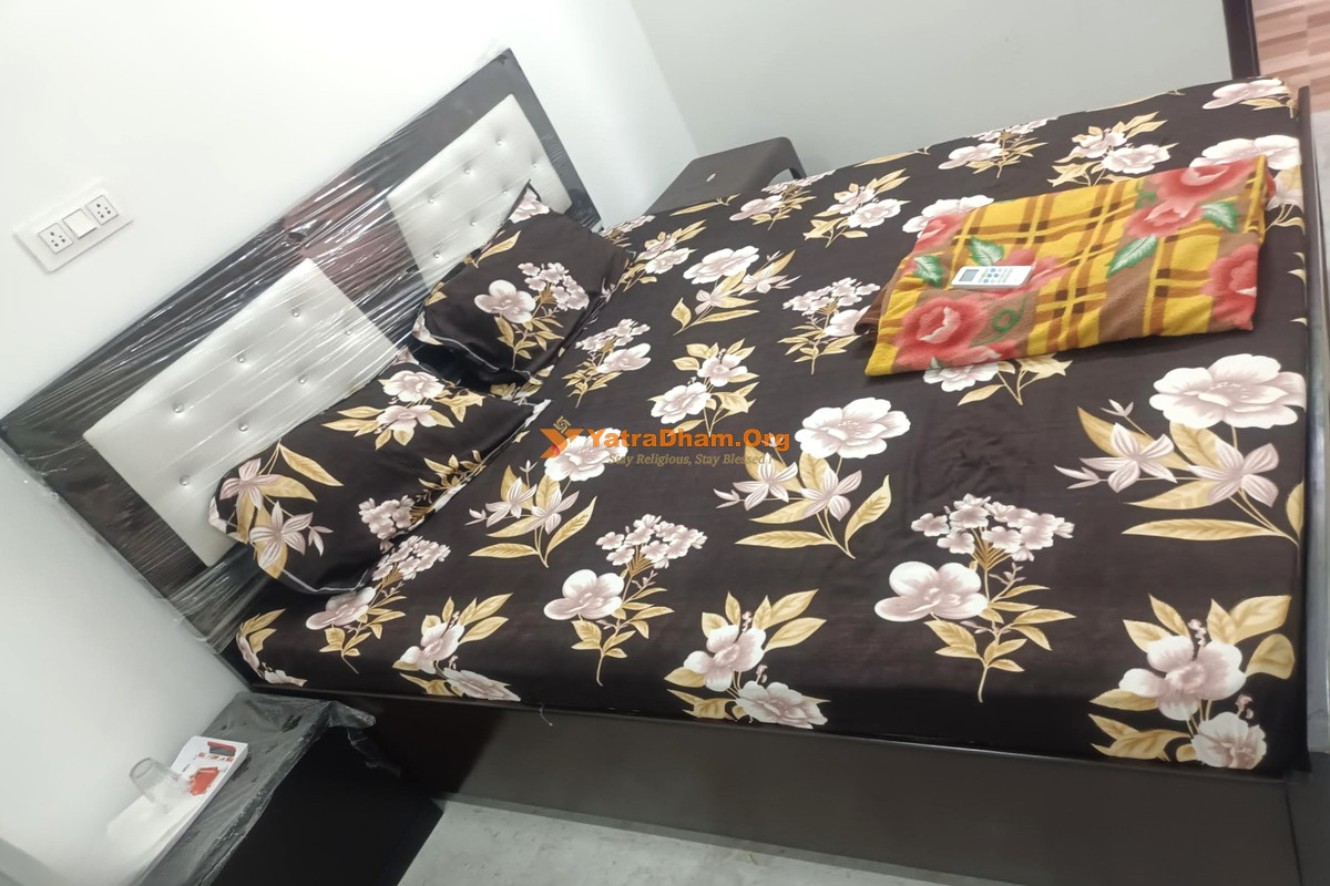 Sumitra Nandan Homestay Ayodhya 2 Bed Room