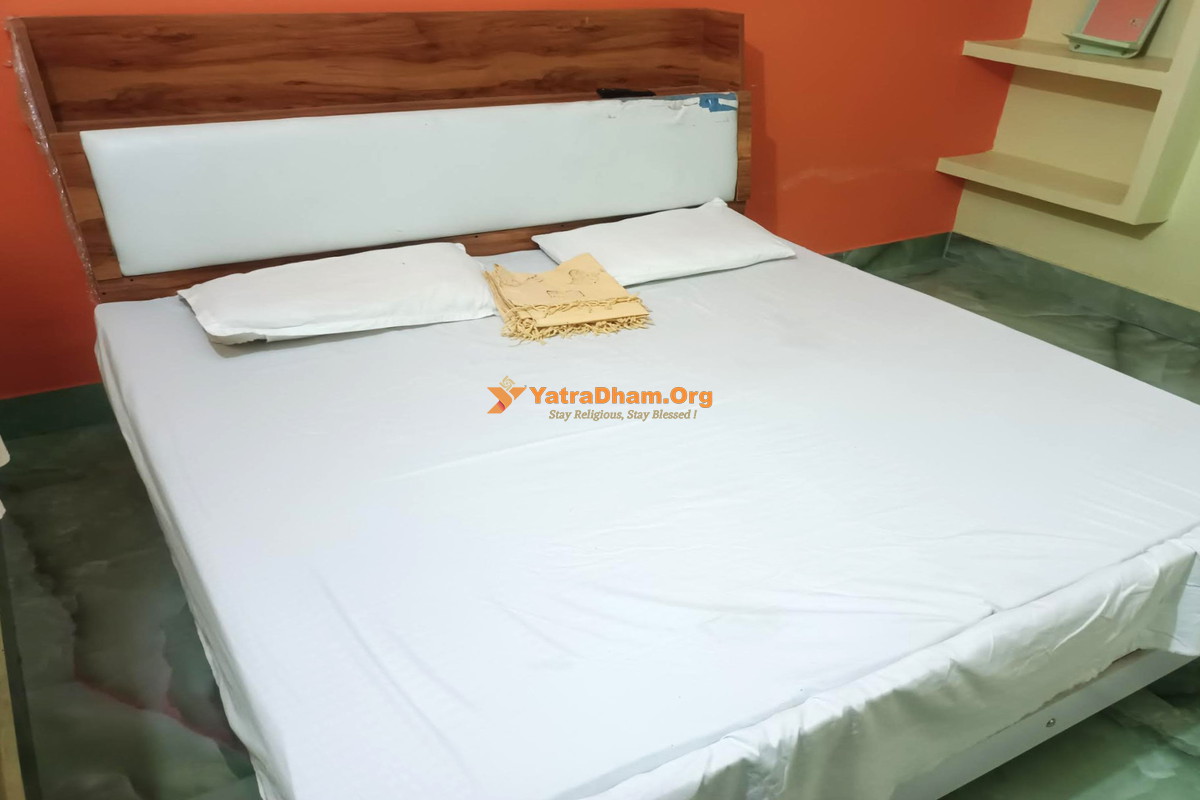 Rathore Paying Guest House Ayodhya 2 Bed Room