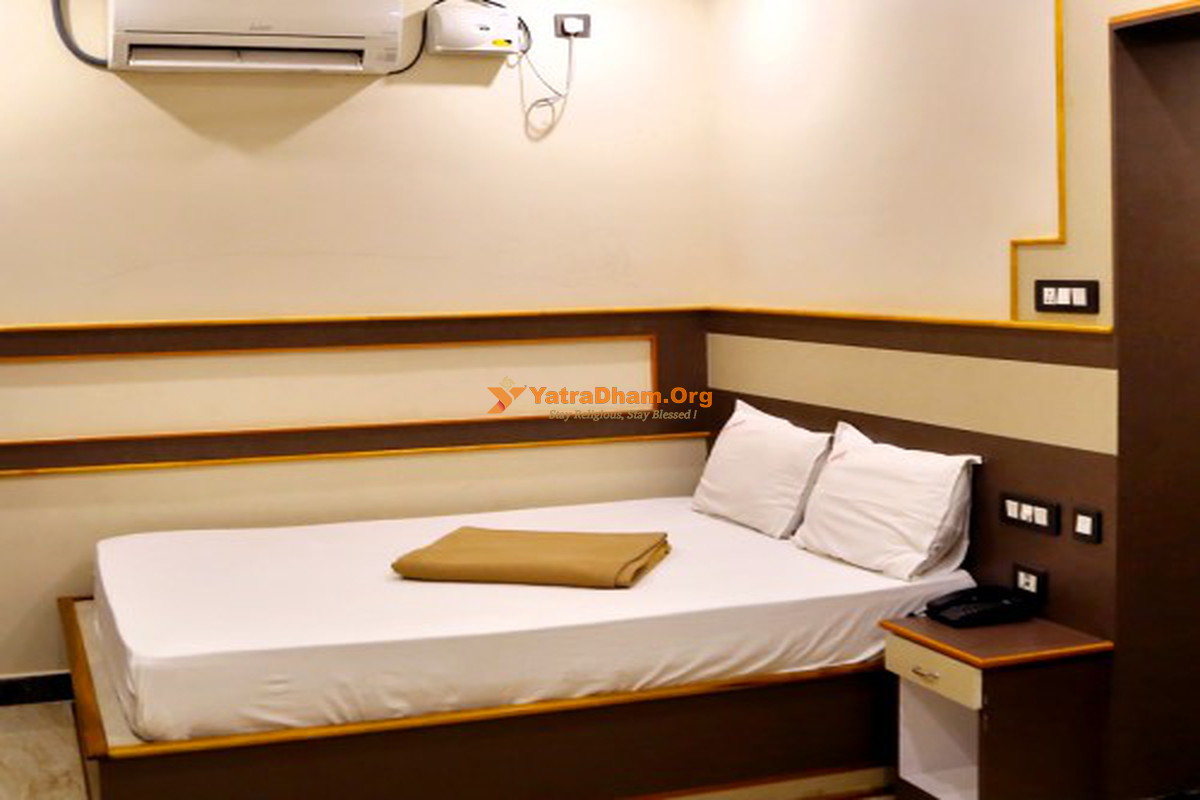 Vamana Harithaas Hotel Srirangam 2 Bed Room
