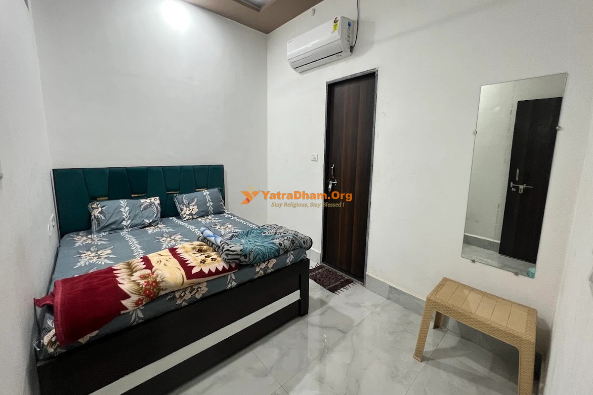 Shri Jee Krishna Seva Sadan Jatipura 2 Bed AC Room