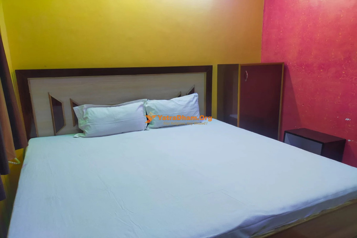 Purvanchal Niwas Lucknow 2 Bed Room View