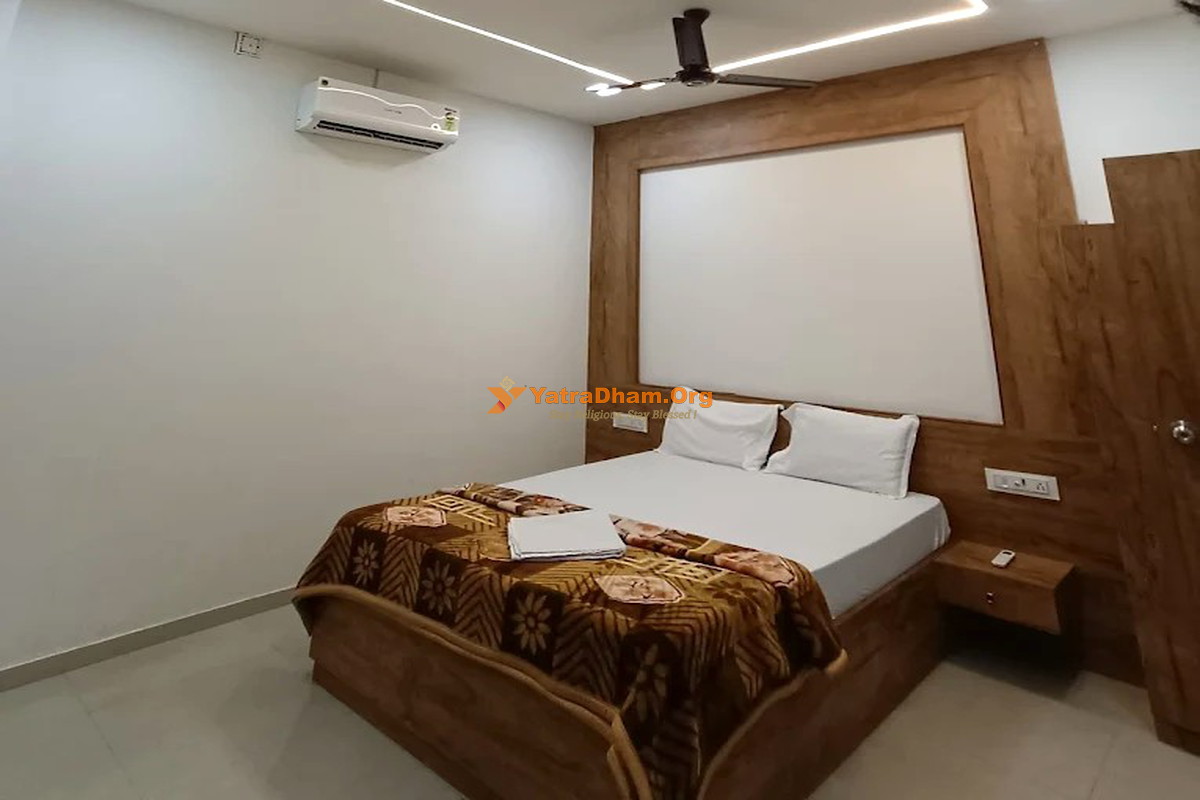 Hotel Aaryodaya - Ahmedabad 2 Bed AC Room View