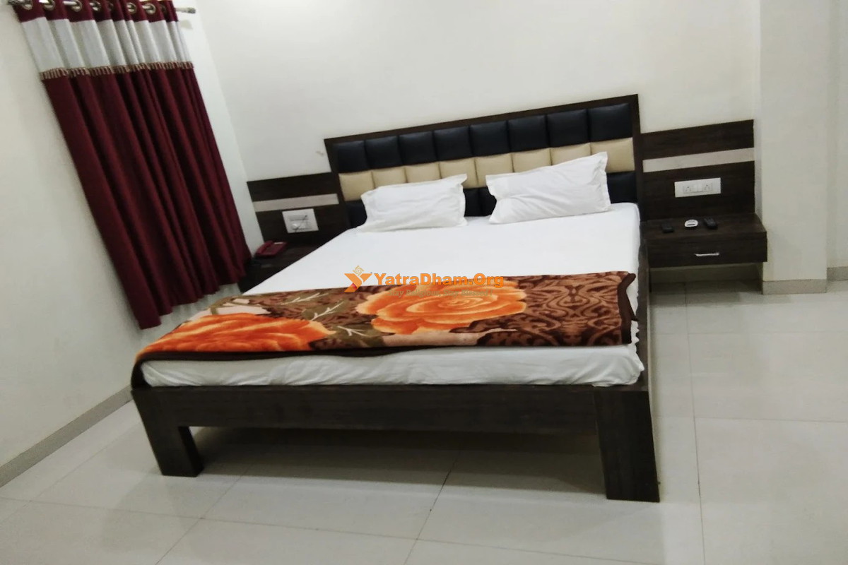 Shiv Sai Lodge Ambajogai Room View 