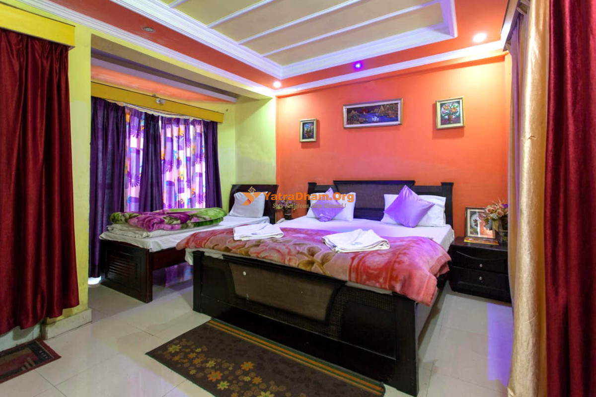 Hotel Nanda Lokpal Ghangaria (Chamoli) 3 Bed Room View 