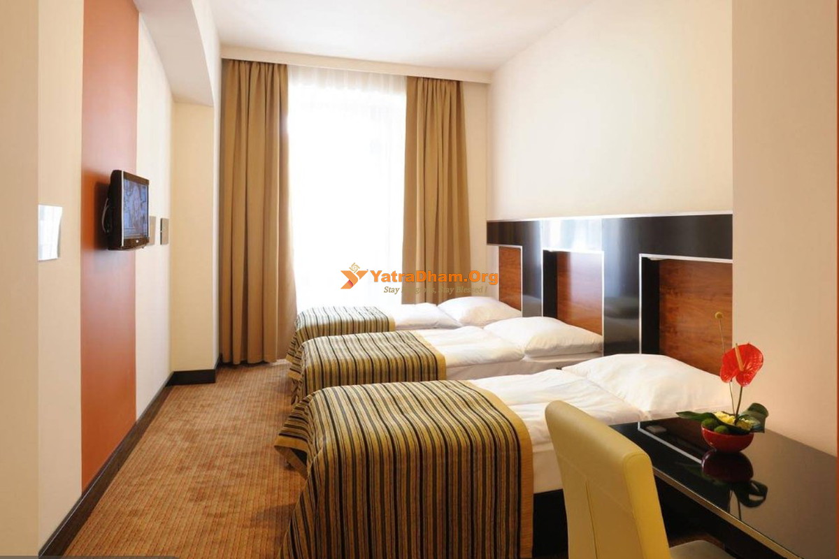 Hotel Gill Tower Hanumangarh Room