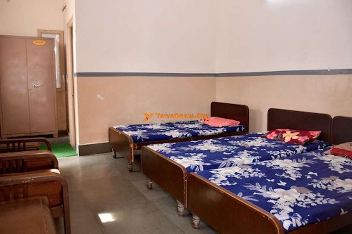 Shri Birla Hindu Buddha Dharamshala Kushinagar 3 Bed Room