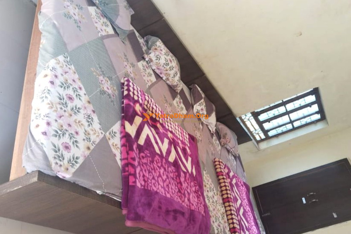 Upadhyay Yatri Niwas Kaila Devi Room View