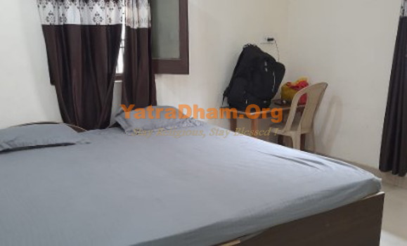 Laxmi Venkatesh Atithi Grih Varanasi