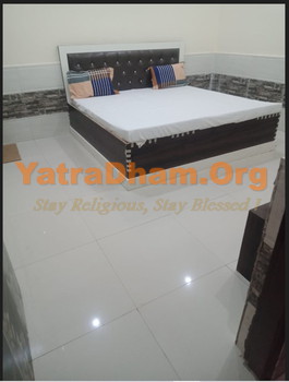 Shree Ram Bhawan Vrindavan Room View 2