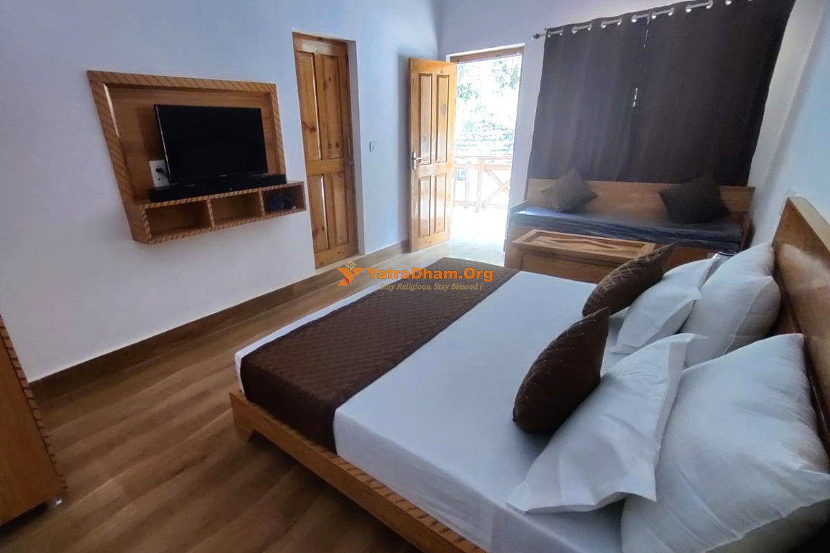 Hotel Shri Vikram Resort Barkot (Yamunotri) 2 Bed Room View