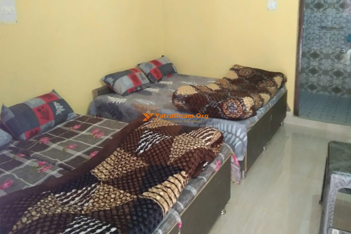 Hotel Amit Sersi Kedarnath 4 Bed Room View