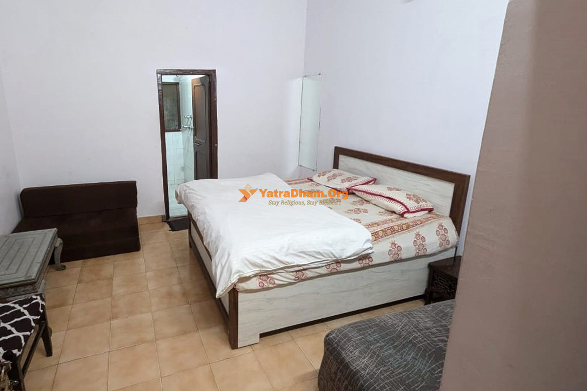  Mount Abu Shanti Niketan Guest House 2 Bed Room View