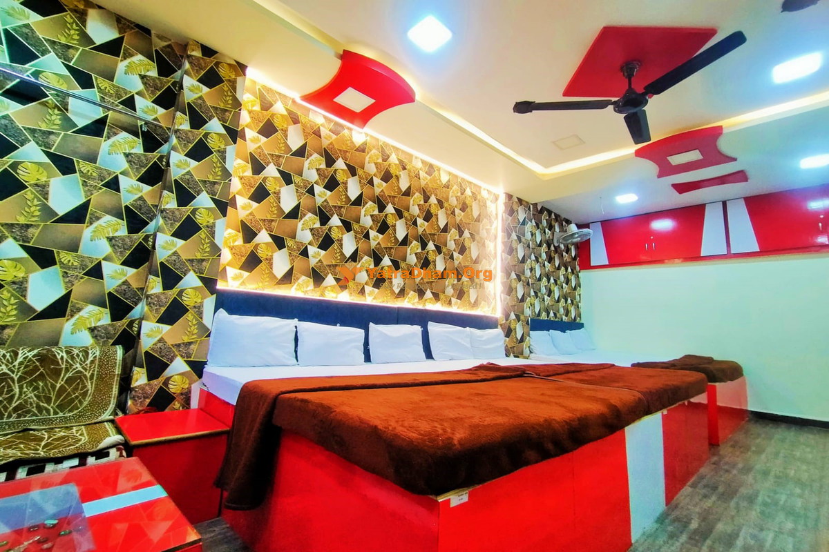 Hotel Junagadh Palace - Ujjain Room View 3