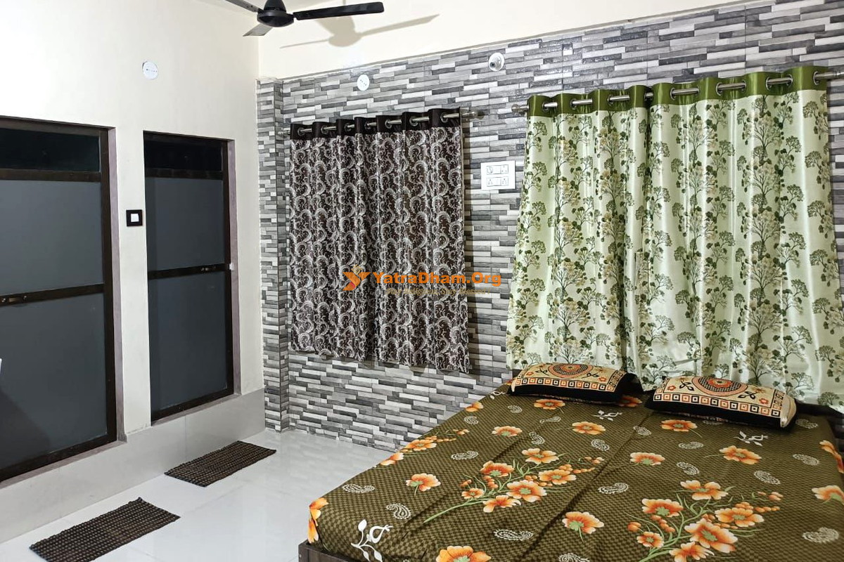 Pushpak Lodging Niwas Pali 2 Bed Room