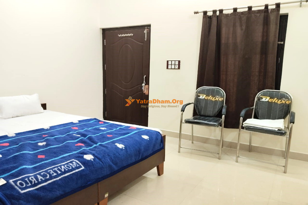 Garg Homestay Ayodhya 2 Bed Room
