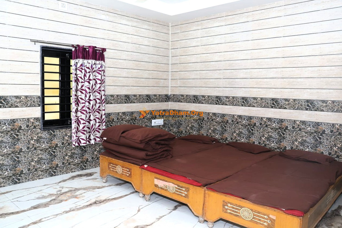 Somnath Shri Mannarayan Dharamshala Room View 