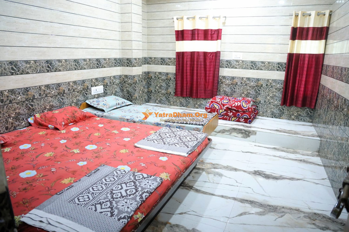 Somnath Shri Mannarayan Dharamshala Room View 