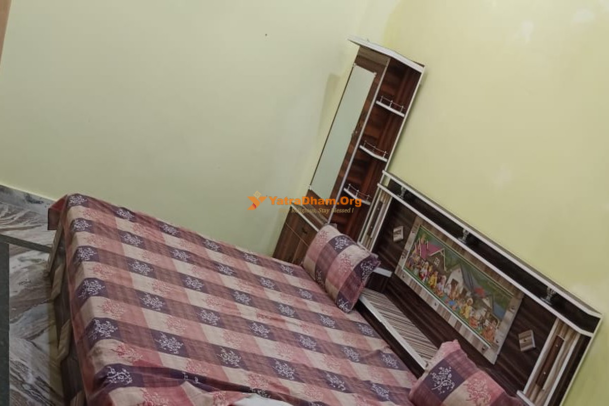 Vaikunth Dham Chitrakoot Room