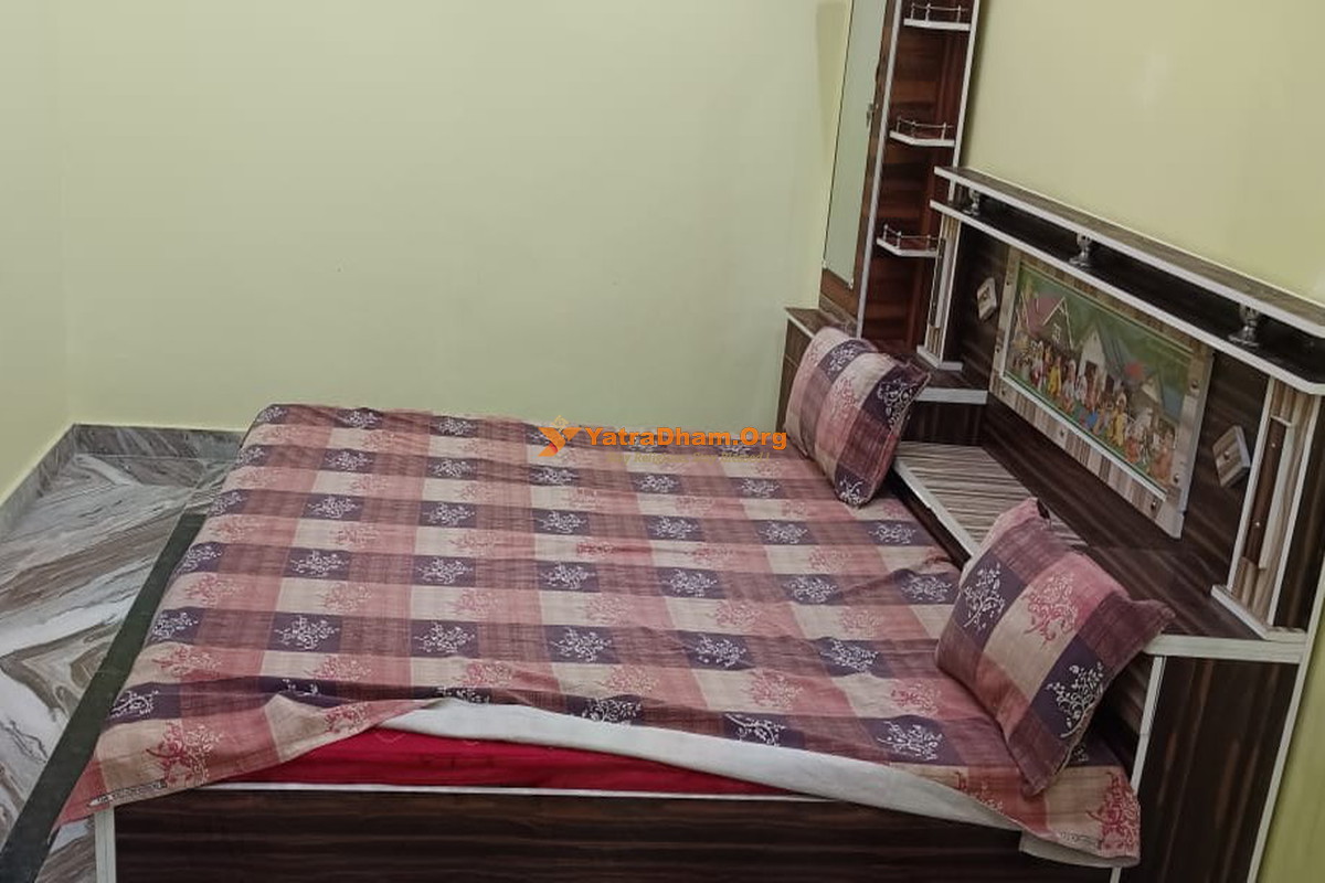Vaikunth Dham Chitrakoot Room