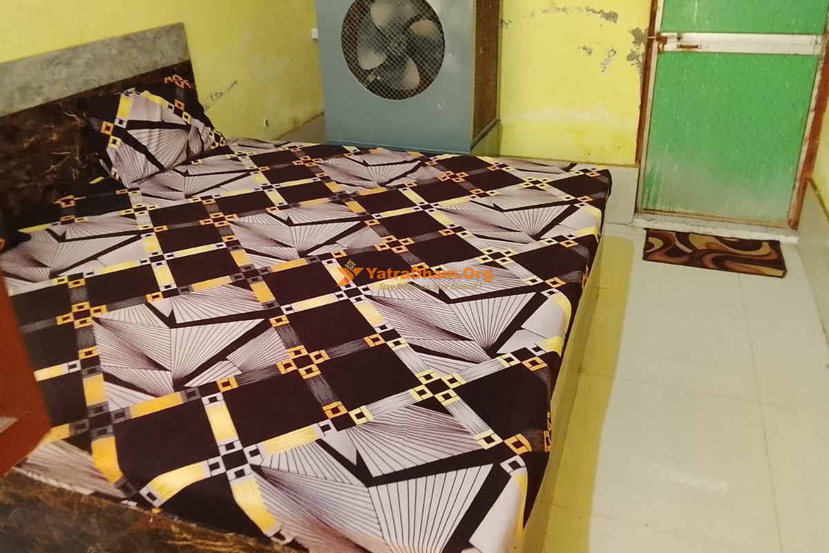 Krishna Kutir Dharamshala Chitrakoot Room