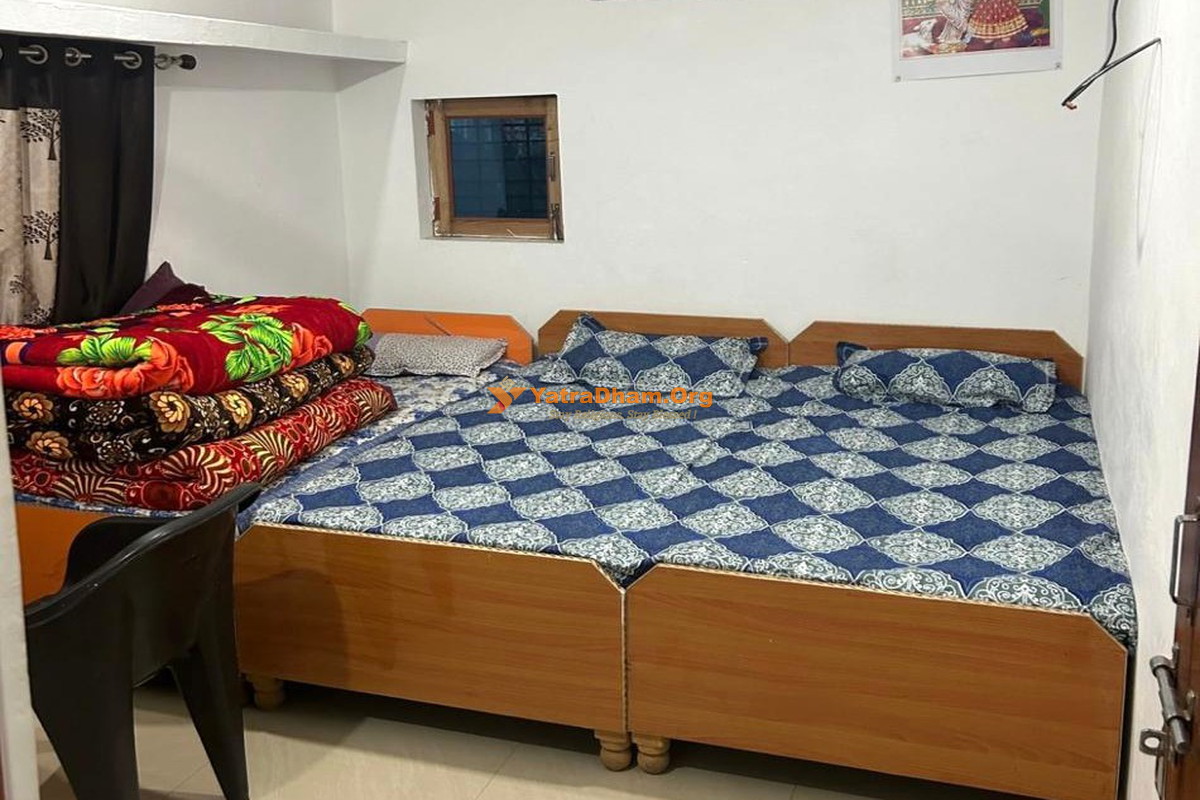 Hotel Brahma Kamal Phata (Kedarnath Road) 4 Bed Room View