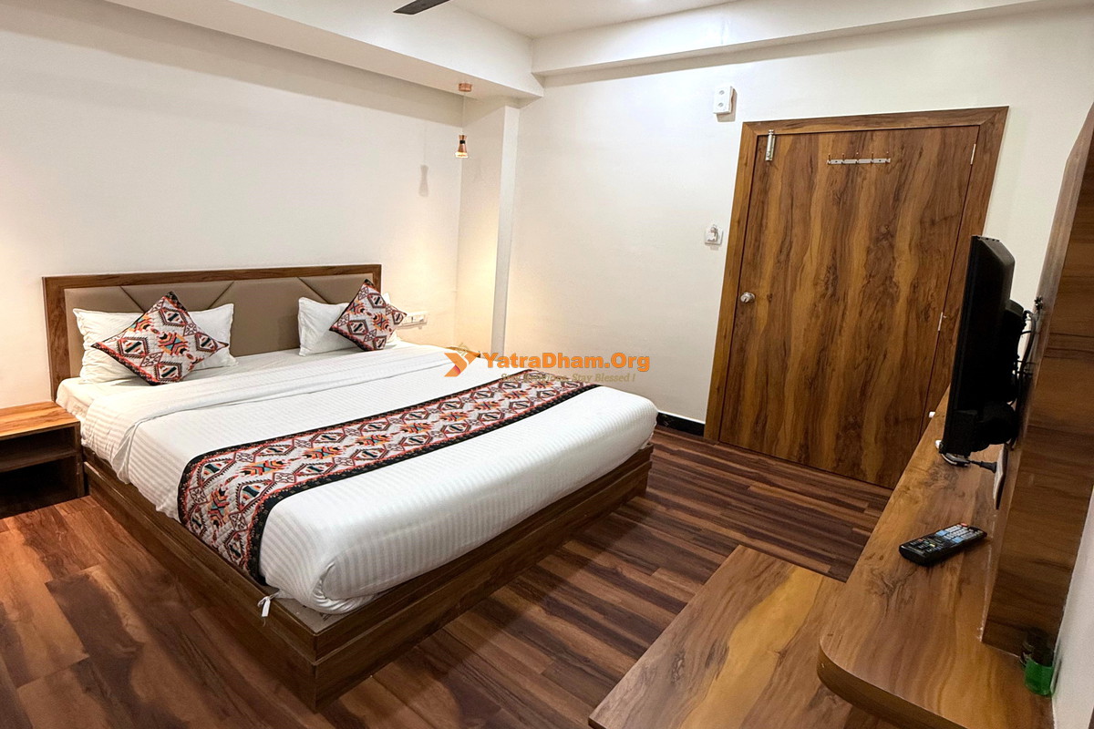 Hotel Rudra Junagadh 2 Bed Room