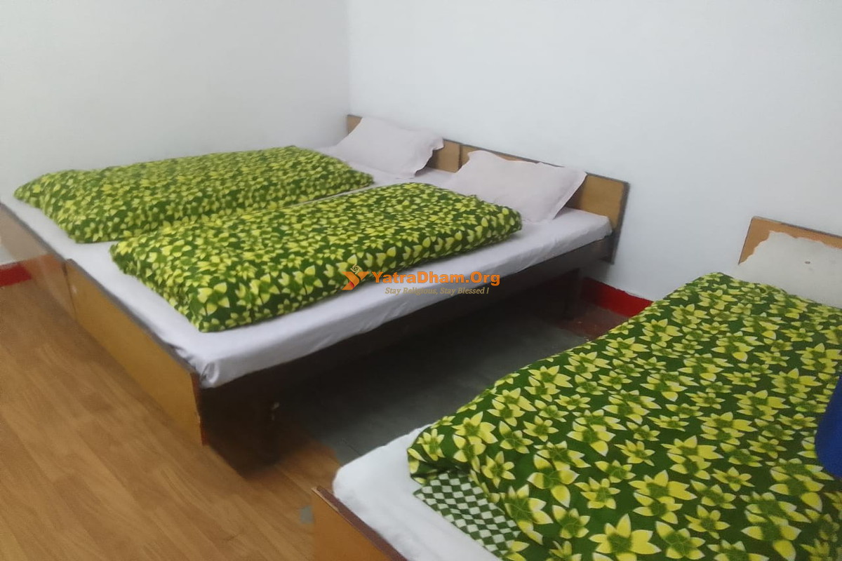 Hotel Himdarshan Ranachatti Yamunotri  3 Bed Room View